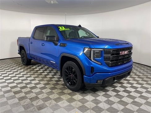 Used 2022 GMC Sierra 1500 Elevation image 25