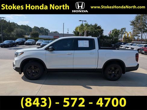 Certified 2021 Honda Ridgeline Black Edition image 11
