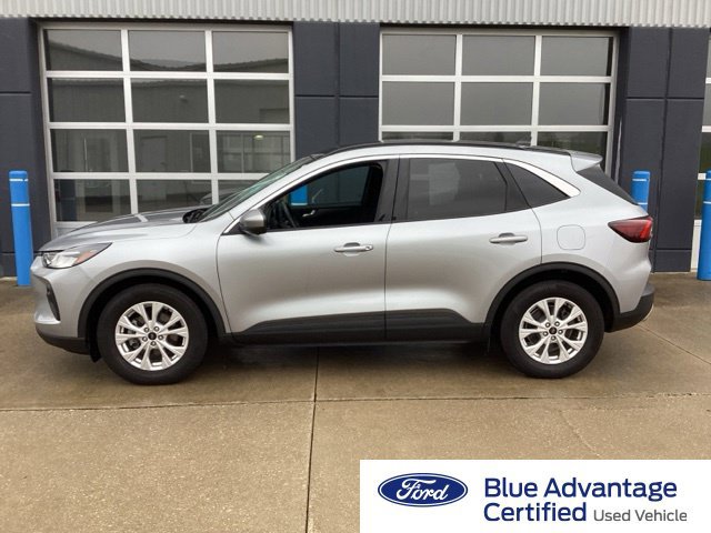Used 2023 Ford Escape Active w/ Tech Pack #2 FWD image 1
