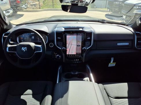 New 2026 RAM 1500 Big Horn AWD/4WD image 7