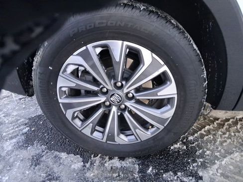 Used 2024 Buick Envision Preferred image 10