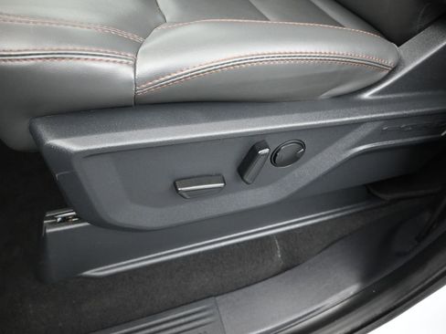 Used 2025 Ford Expedition Max Active image 15