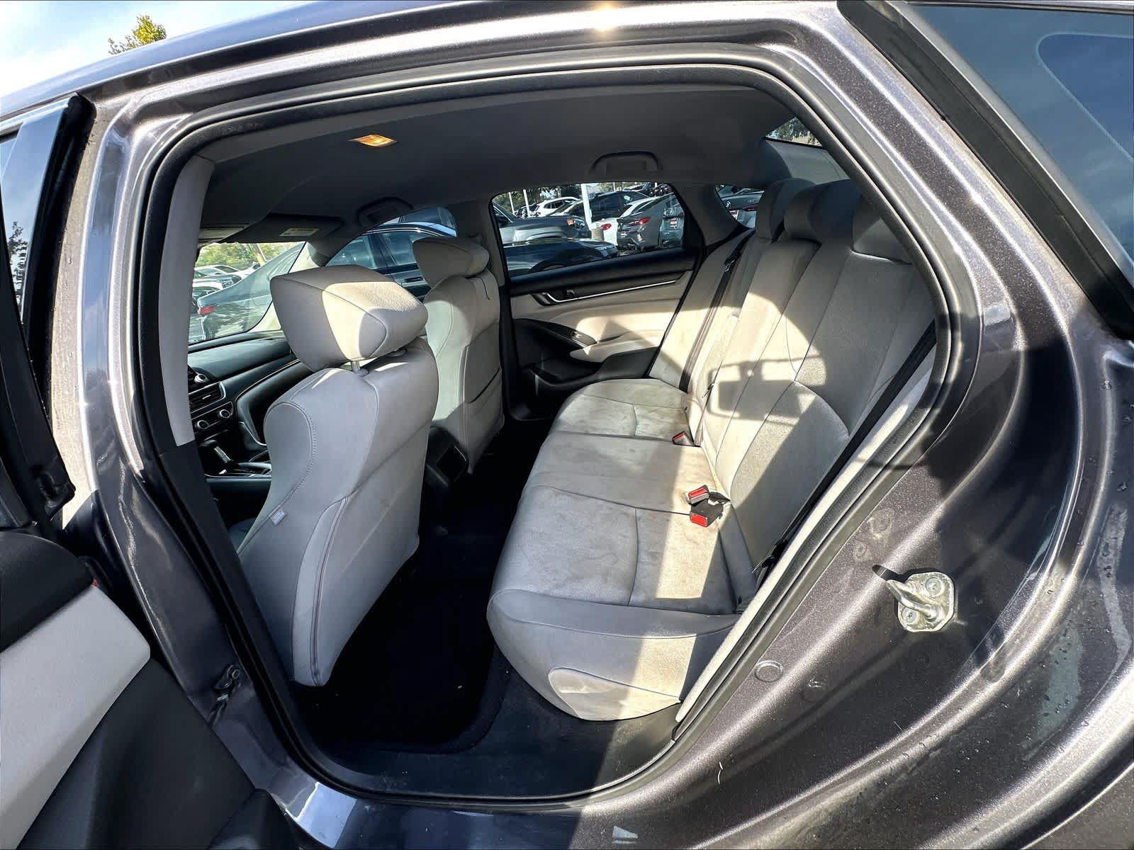 Used 2018 Honda Accord LX image 25