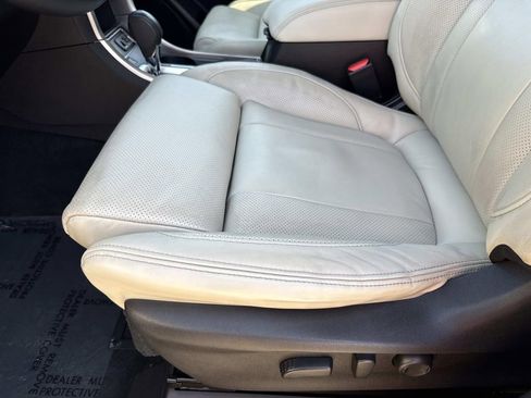 Used 2020 Subaru Ascent Limited image 28