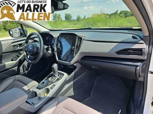 Used 2024 Subaru Crosstrek 2.5i Limited AWD/4WD image 28