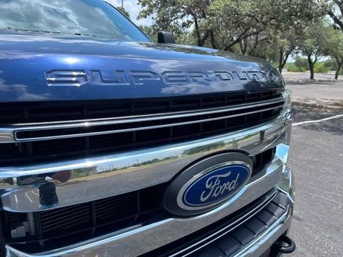 Used 2022 Ford F250 XLT AWD/4WD image 11