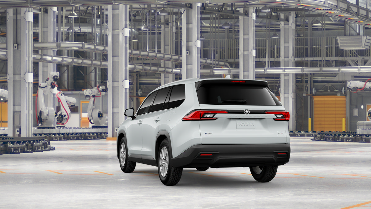 New 2026 Toyota Grand Highlander XLE FWD image 9