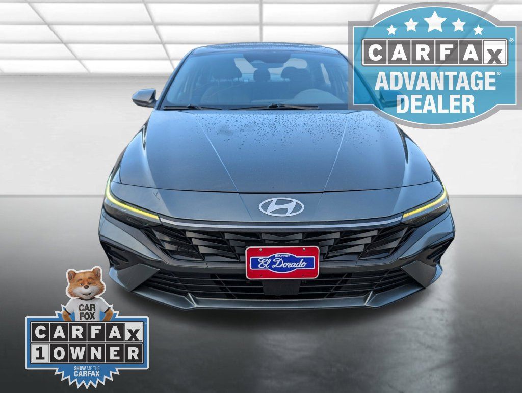 Used 2025 Hyundai Elantra SEL FWD image 26