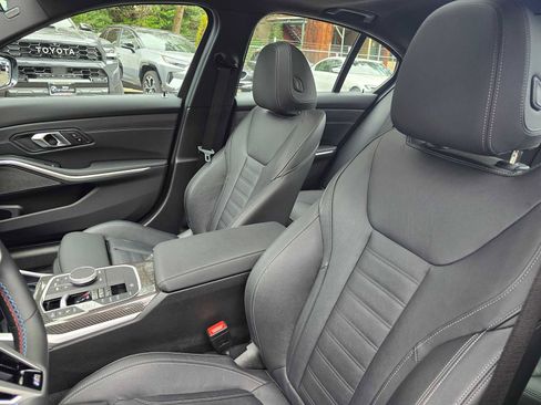 Used 2025 BMW M340i xDrive M340i xDrive w/ Premium Package image 22