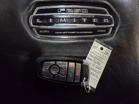 Used 2020 Ford F250 Limited w/ FX4 Off-Road Package image 35