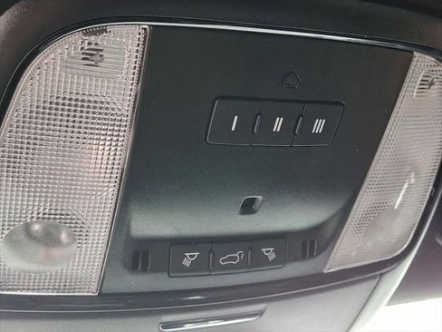 Certified 2023 Dodge Durango R/T w/ Blacktop Package AWD/4WD image 32