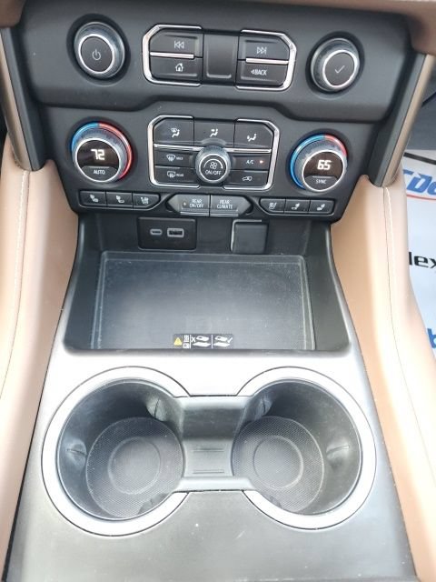 Used 2024 Chevrolet Tahoe High Country AWD/4WD image 35