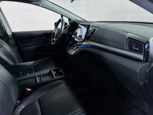 Used 2023 Honda Odyssey Touring image 32