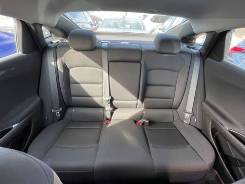 Used 2023 Chevrolet Malibu LT image 39