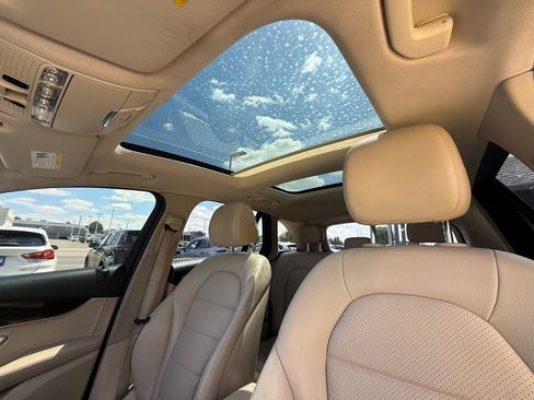 Used 2016 Mercedes-Benz GLC 300 4MATIC image 27
