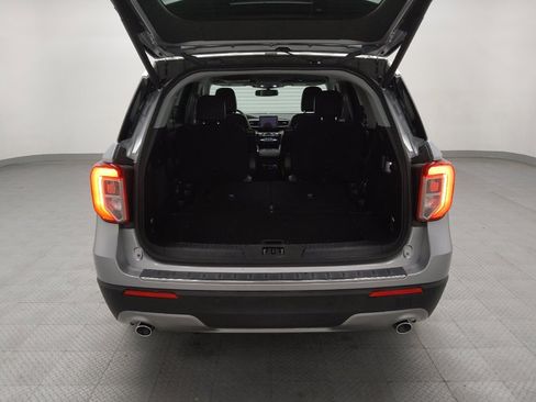 Used 2023 Ford Explorer Limited image 29