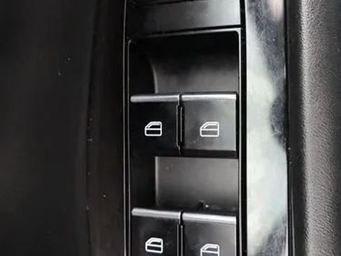 Used 2023 MAZDA CX-30 AWD 2.5 S w/ Preferred Package image 21