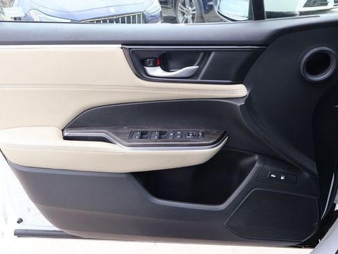 Used 2018 Honda Clarity Plug-In Hybrid image 30