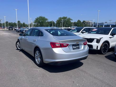 Used 2016 Chevrolet Malibu LT FWD image 5