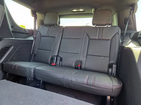 Used 2024 Chevrolet Tahoe RST w/ Luxury Package AWD/4WD image 14