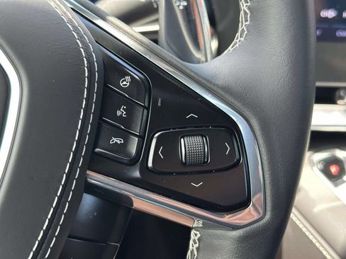 Used 2025 Chevrolet Corvette E-Ray AWD/4WD image 23
