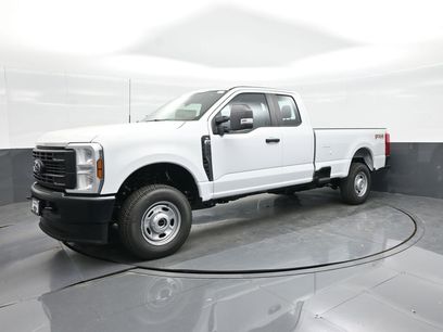 New 2025 Ford F250 XLT w/ FX4 Off-Road Package