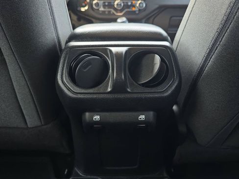 Used 2024 Jeep Wrangler Unlimited Sport AWD/4WD image 19