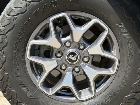 Used 2024 Ford Bronco Badlands AWD/4WD image 10
