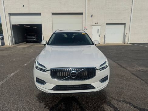 Used 2018 Volvo XC60 T5 Inscription w/ Convenience Package AWD/4WD image 9