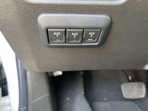 New 2025 Chevrolet Colorado Trail Boss w/ Midnight Edition image 15