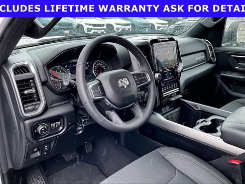 Used 2025 RAM 1500 Big Horn AWD/4WD image 11