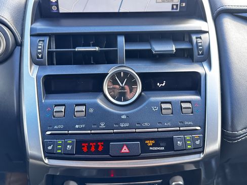 Used 2018 Lexus NX 300 AWD image 34