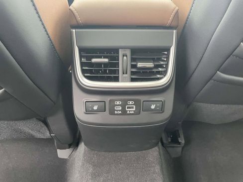 Certified 2025 Subaru Outback Touring XT w/ Tech Package 2 image 13