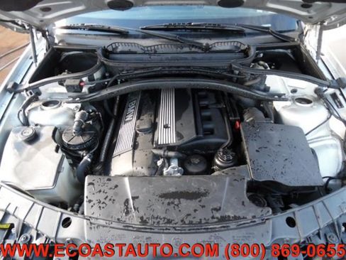 Used 2005 BMW X3 3.0i image 4