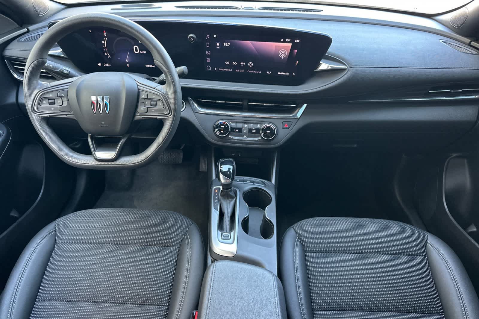 Used 2026 Buick Envista Preferred FWD image 3