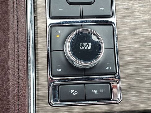 Used 2023 Ford Expedition Max Limited AWD/4WD image 24