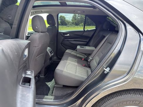 Used 2018 Chevrolet Equinox LT w/ Sun & Infotainment Package FWD image 28