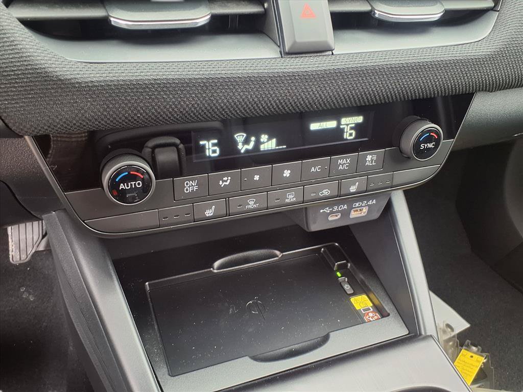 Used 2026 Subaru Outback Premium AWD/4WD image 8
