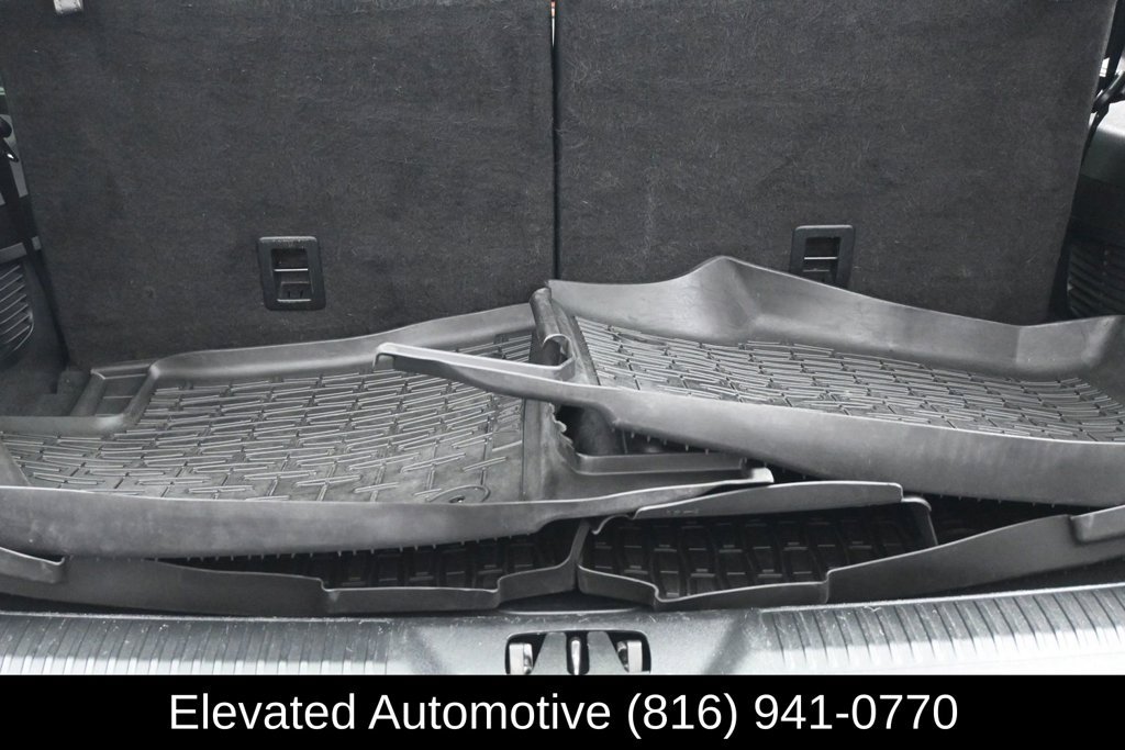 Used 2023 Lincoln Aviator Grand Touring w/ Equipment Group 301A AWD/4WD image 14