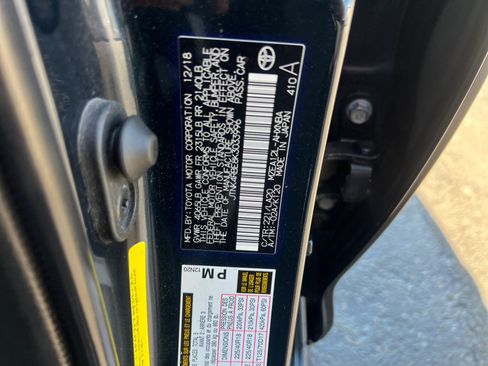 Used 2019 Toyota Corolla XSE image 34