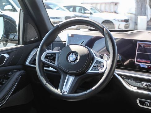 Used 2026 BMW X5 sDrive40i w/ M Sport Package RWD image 15