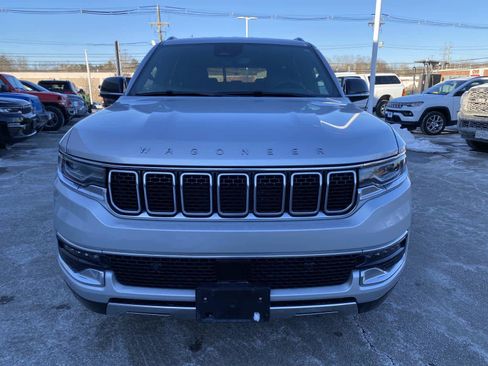 Certified 2024 Jeep Wagoneer Series III image 11