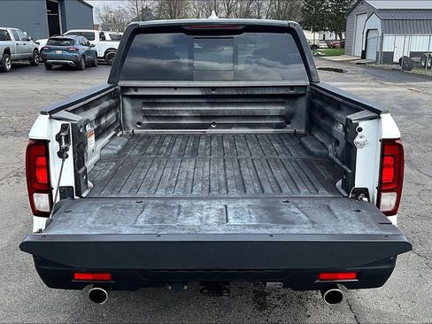 Used 2023 Honda Ridgeline Black Edition image 29