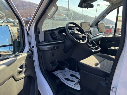 New 2026 Ford Transit 150 Low Roof RWD image 8