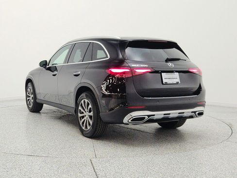 Certified 2026 Mercedes-Benz GLC 300 image 7