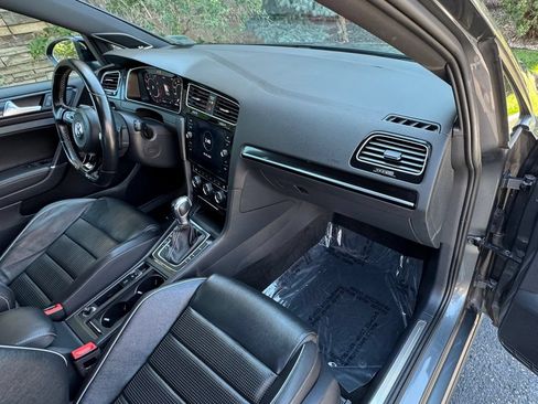 Used 2019 Volkswagen Golf R 4-Door AWD/4WD image 35