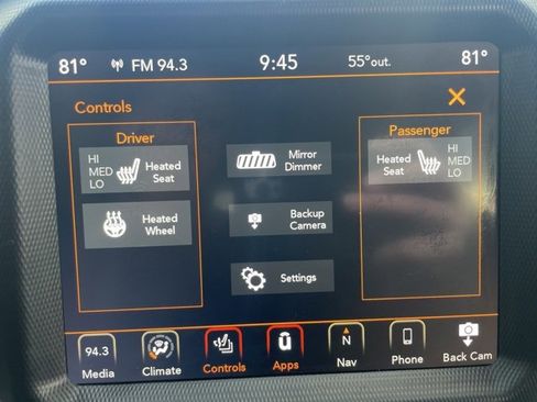 Used 2020 Jeep Wrangler Unlimited Sahara image 23