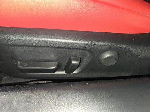 Used 2019 Lexus RC 300 image 12