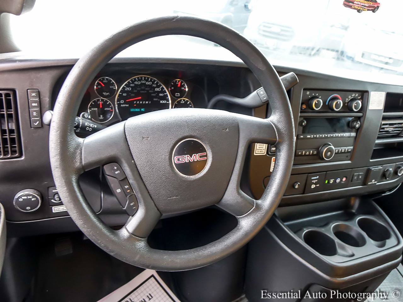 Used 2021 GMC Savana 3500 Extended w/ Power Convenience Package RWD image 10