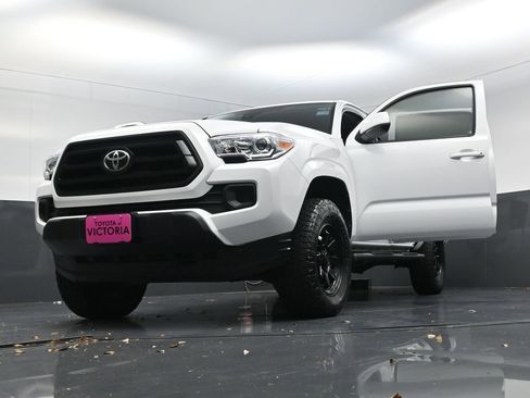 Used 2023 Toyota Tacoma SR image 28